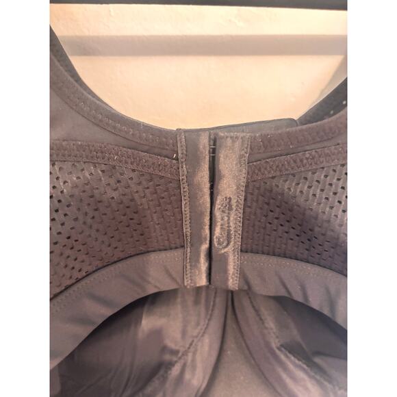 Glamorise Black Underwire Full Coverage Bra Size 38H High Impact Style 9066 - Picture 5 of 7